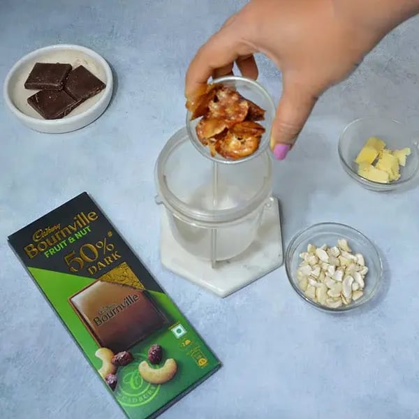 Bournville Cashew Chocolate Frosting - Add dates