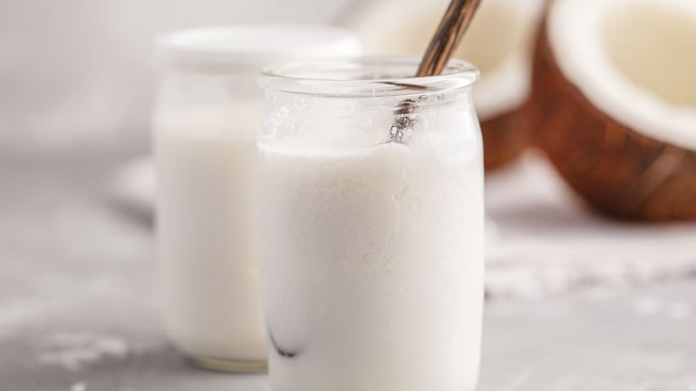 Feature Image - Panama Cococnut Milk In Mason jars