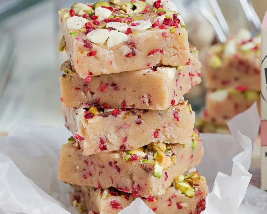 No-Bake Macaroons with nuts