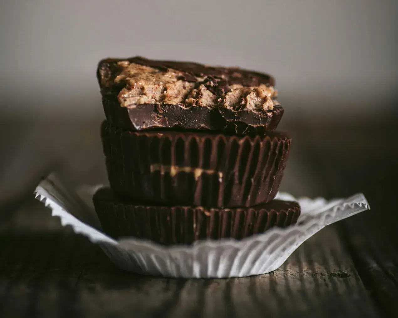3 Recipes of Oreo Crusted Chocolate Bites for a Yoga Day Treat