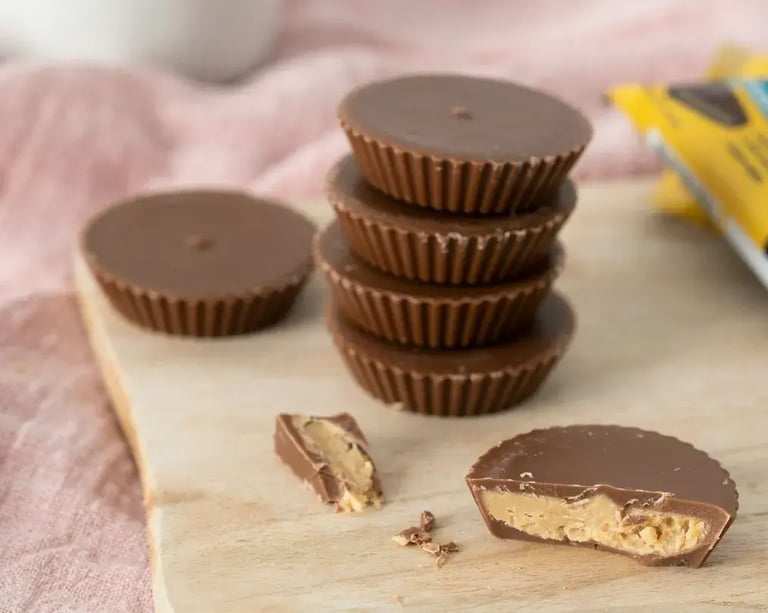 Classic No-Bake Oreo Crusted Chocolate Bites