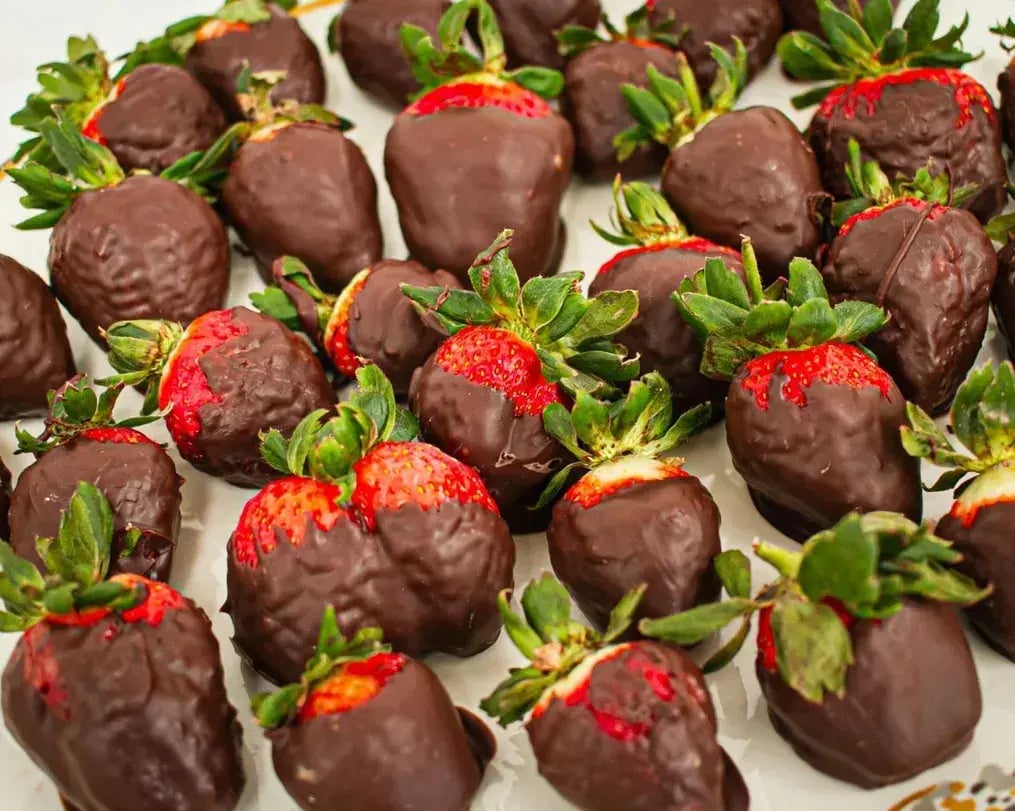 Chocolate Dipped Strawberries