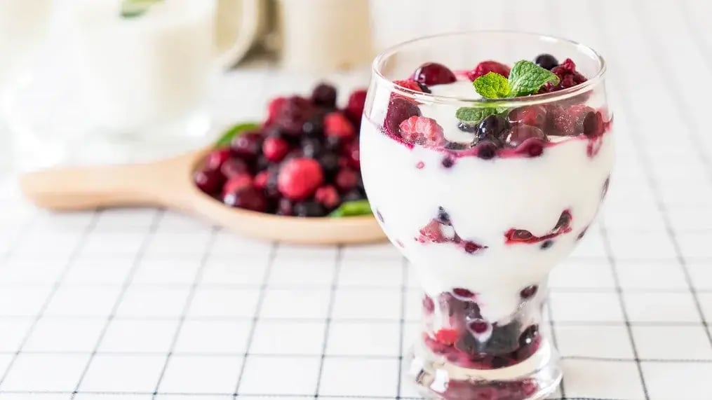 Cherry Yoghurt Parfaits