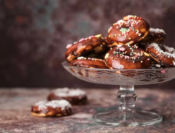 5-Minute Molasses Desserts For Last-Minute Party Prep