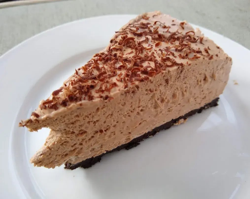 Chocolate Cheesecake Slice