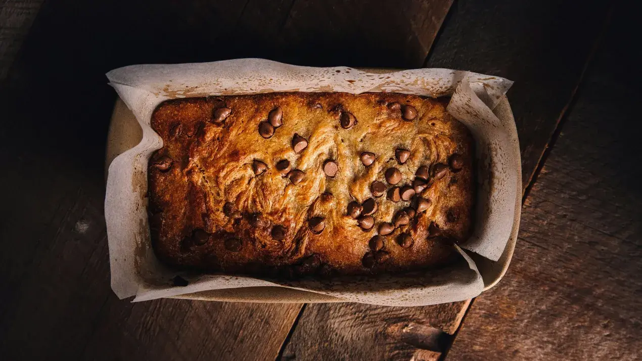 5 Mistakes to Avoid When Baking Chocolate Chip Banana Bread