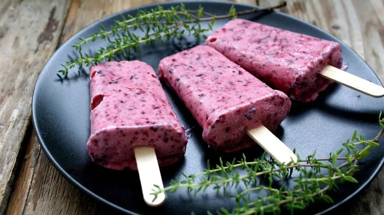 5 Rose Milk Popsicles with Oreo Bits for a Refreshing World Milk Day