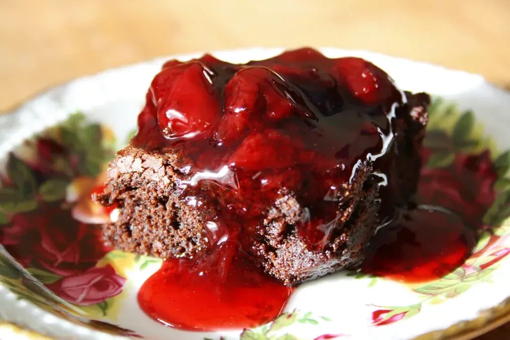 Cherry Oreo Cola Cake
