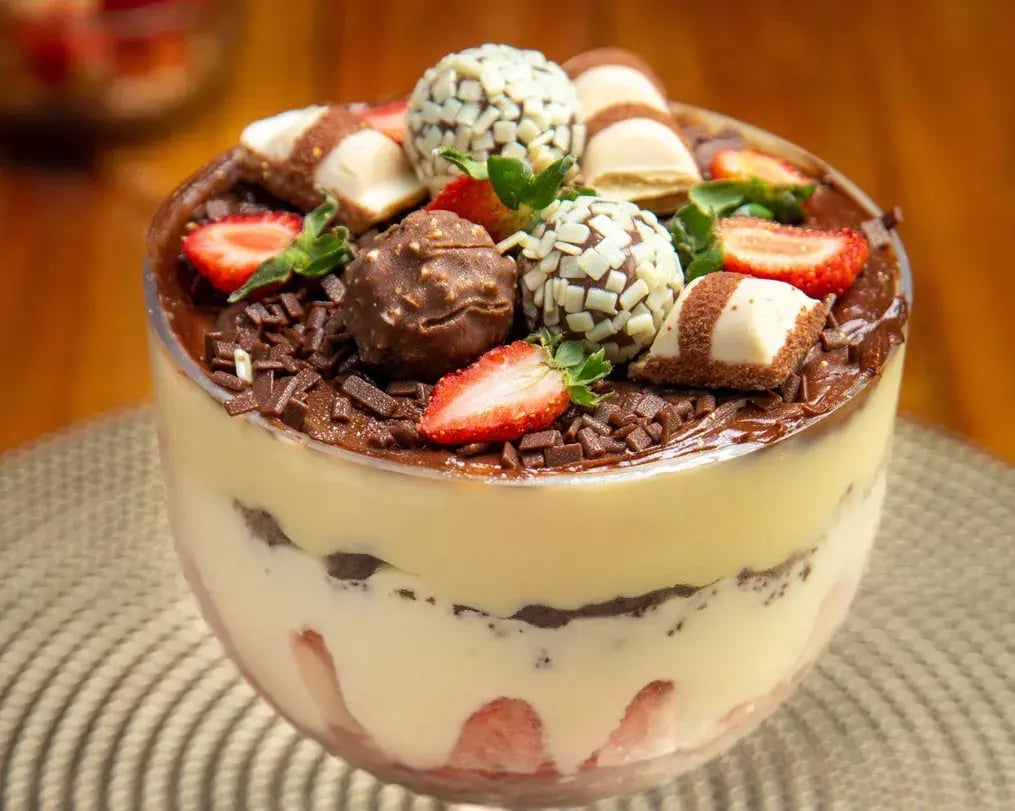 Wine Soaked Berry Trifle With Chocolate