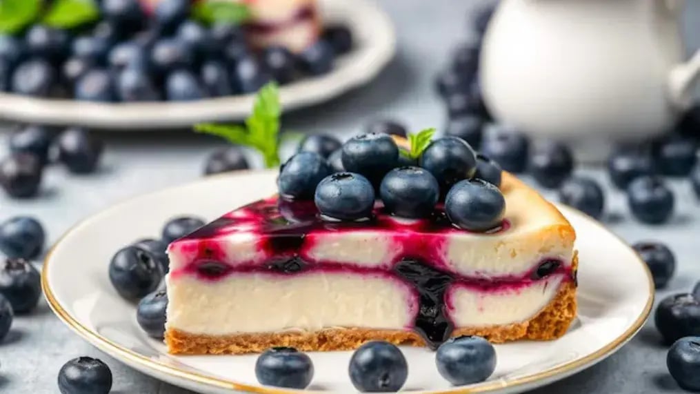 How to Pick the Best Blueberries for Dessert