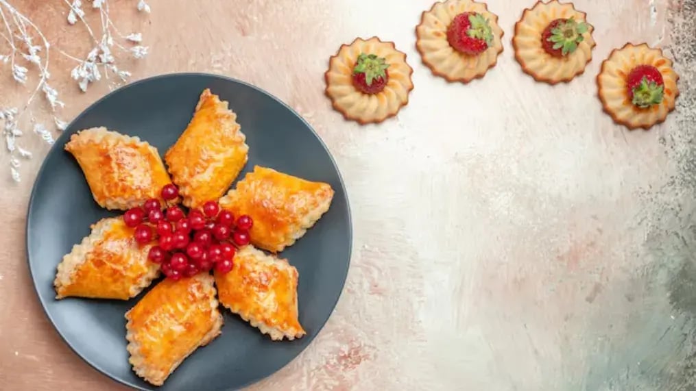7 Ways to Plate Puff Pastry Desserts Like a Pro for Any Occasion