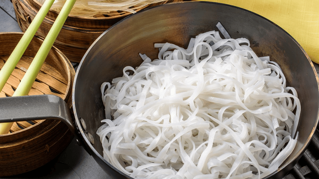 a-complete-guide-to-noodle-based-desserts-sweets-2