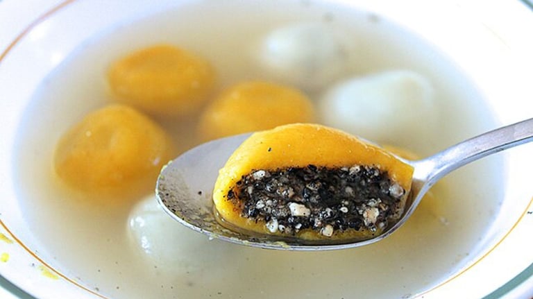 All You Need to Know About Special Sweets Made for Chinese New Year 