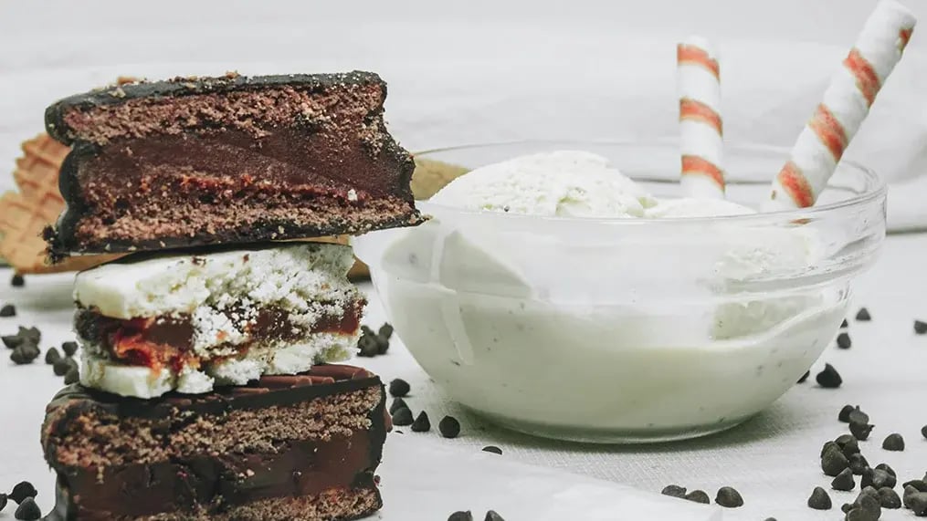 Any season is ice cream sandwich season with Cadbury - Cadbury Caramel Chocolate Chip Ice Cream Sandwich