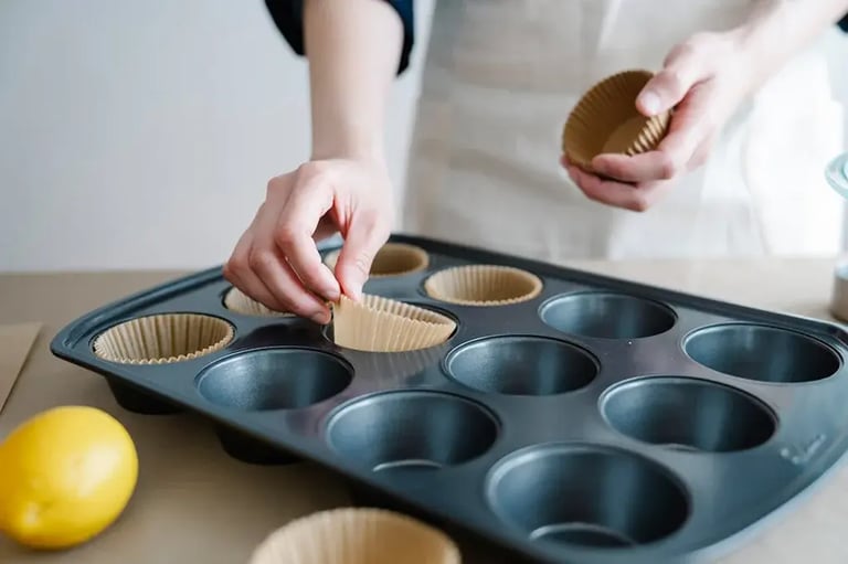 How to Assemble a Stuffed Cupcake