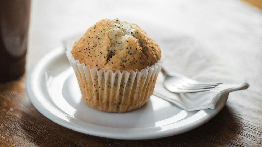 lemon-poppy-muffin