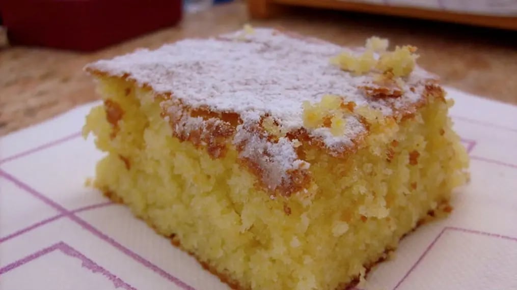 Middle Eastern Basbousa