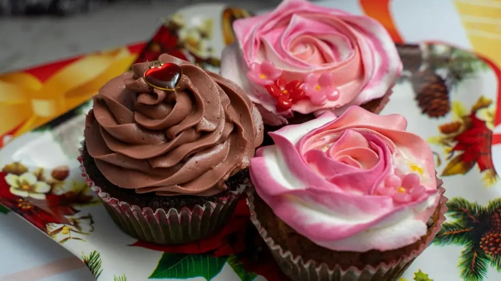 Frostings For Chocolate Cupcakes