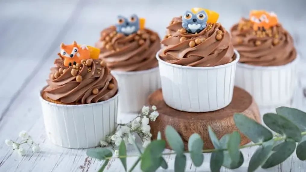 Best Peanut Butter Desserts Every Kid Will Adore - Cupcakes With Peanut Butter Frosting