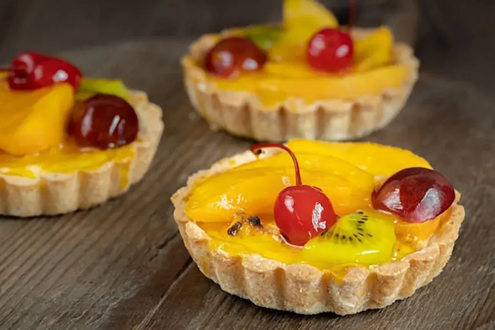 Bite-sized new desserts that are worthy to be showcased at every food fest - Tropical Sunset Tart 1