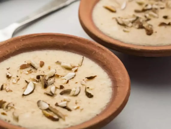 Bournville Kesari Phirni Recipe: A Luxurious Dessert To Celebrate Hanuman Jayanti