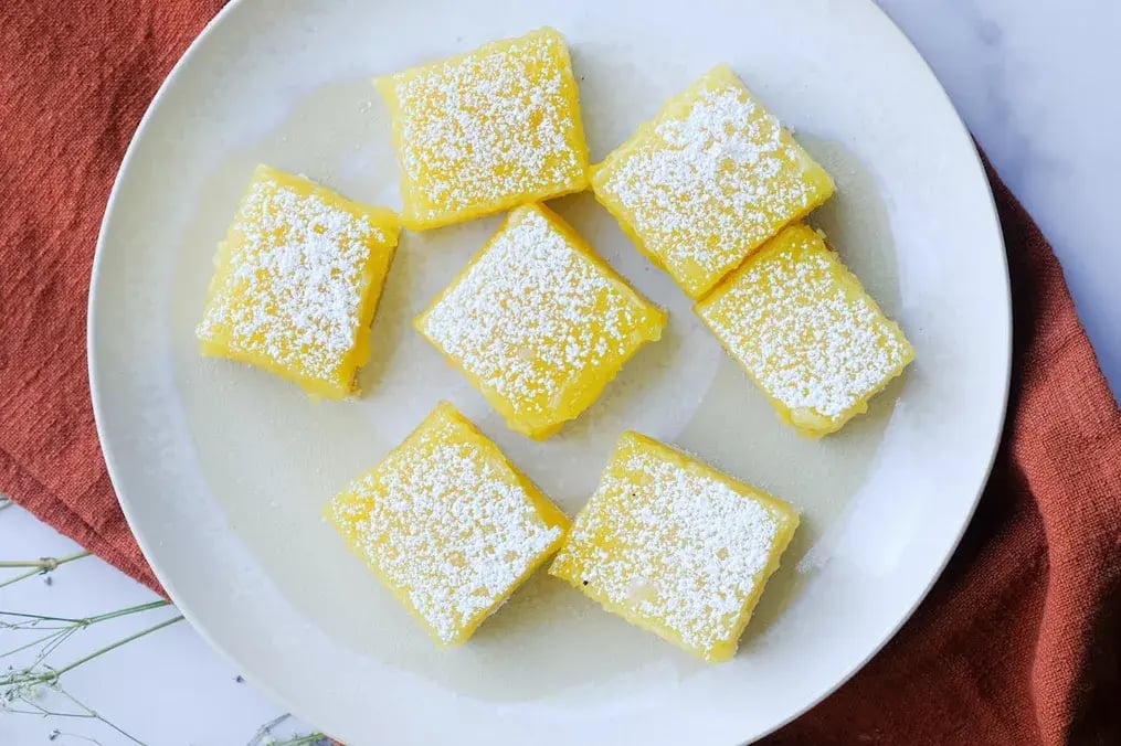 3 Tips for Perfect Raspberry Lemon Bars