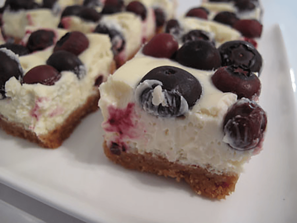blueberry-lemon-cheesecake-bars