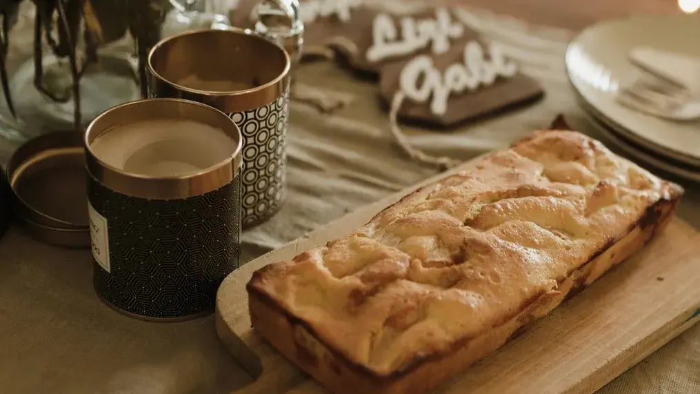Buttermilk cakes that are simple. Rich and irresistible - Moist Cake Image 1
