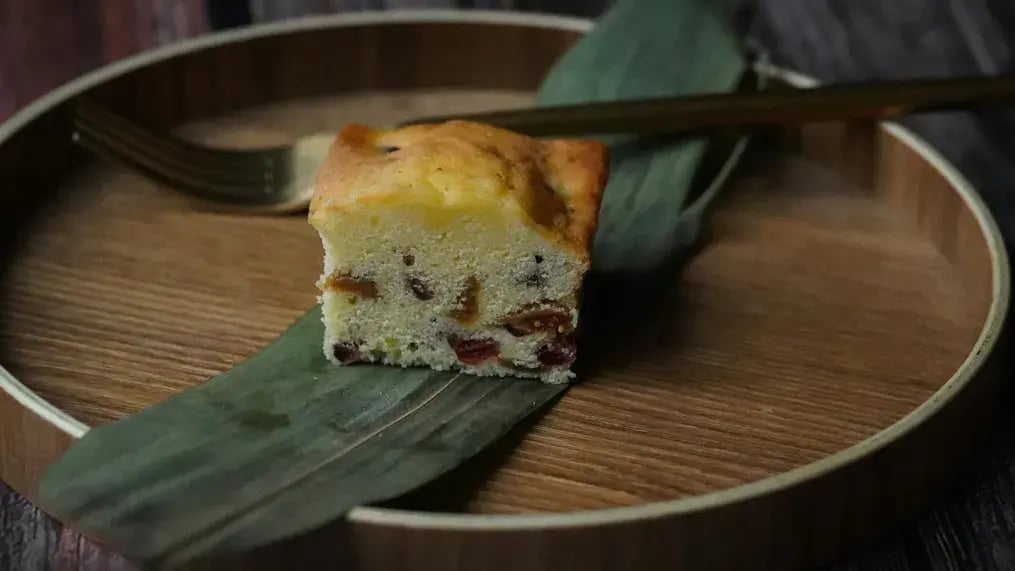 Buttermilk cakes that are simple. Rich and irresistible - Moist Cake Image 2