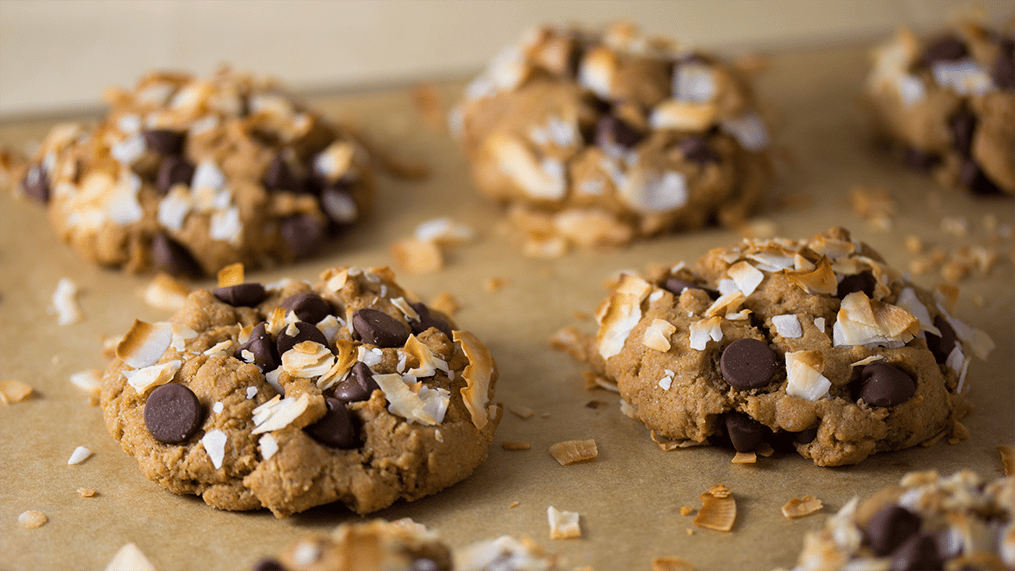 coconut-chocolate-chip-cookies