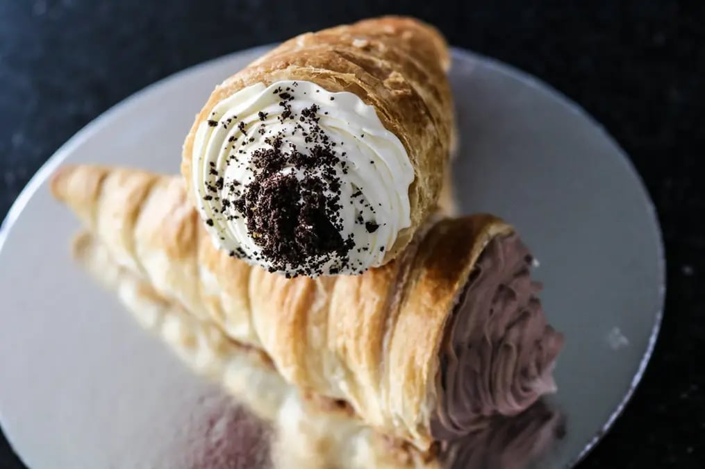 Choco-Filled Puff Pastries: Decadent Recipes for Any Celebration - White Chocolate Berry Pockets