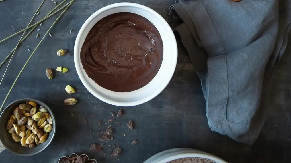 Chocolate And Peanut Brittle