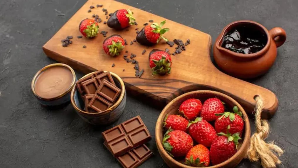 Must-Try Variations of Chocolate-Dipped Strawberries