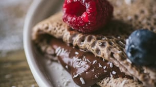 Chocolate Dosa Fusion Recipe: A Sweet Indian Twist with Crispy Texture and Cocoa Filling