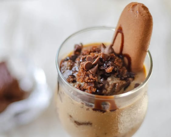 Chocolate Fruit Custard: A Refreshing Summer Treat