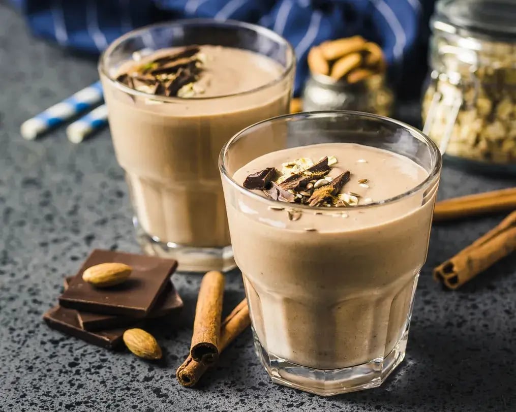 chocolate lassis with toppings