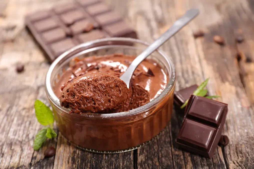 mousse into individual serving glasses