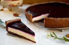 Chocolate Pie with Nutty Crust: A No-Bake Recipe in 6 Steps