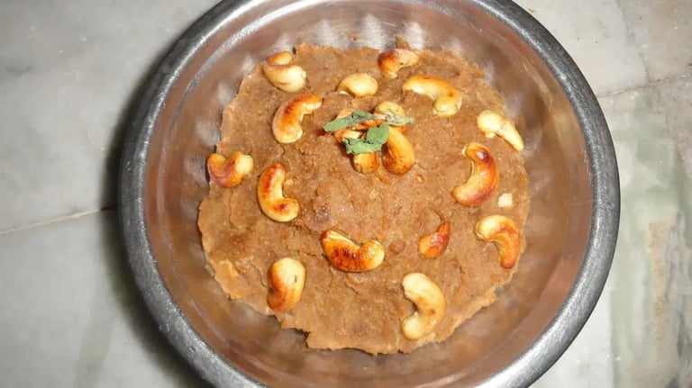 Chocolate Suji Halwa: A Rich and Easy Recipe