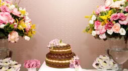 Chocolate Wedding Cakes : 9 Elegant Designs Flavors and Expert Tips For Big Days