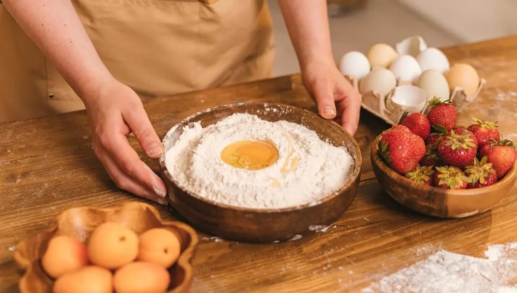 Why Dark Rum is Essential for a Rich Plum Cake Recipe (and Substitutes)