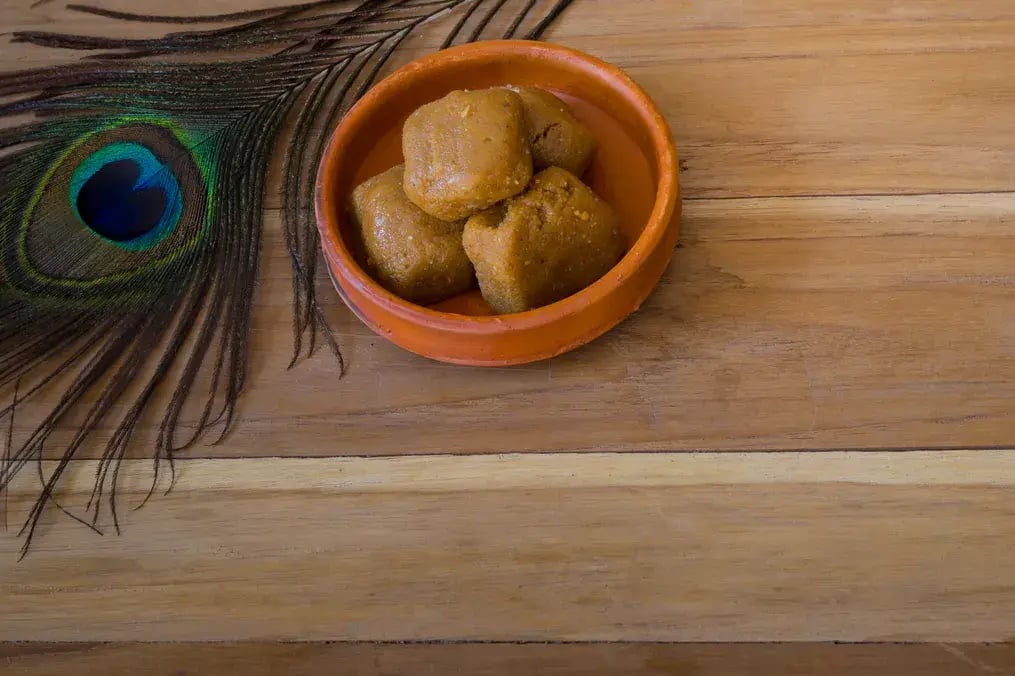 colorful recipes for holi