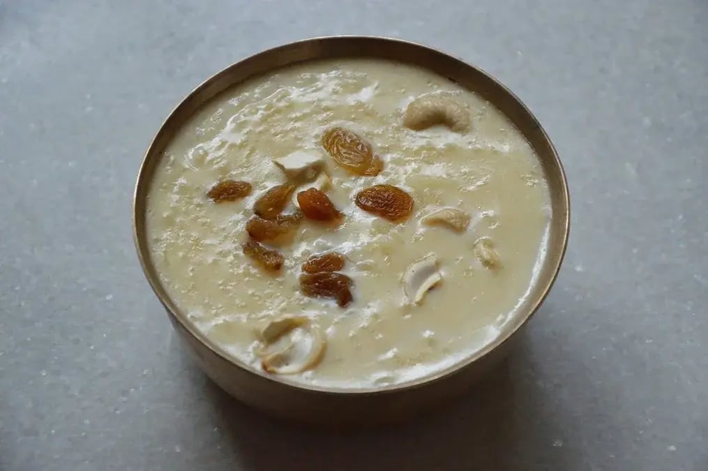 Gur Ki Kheer (Jaggery Rice Pudding)