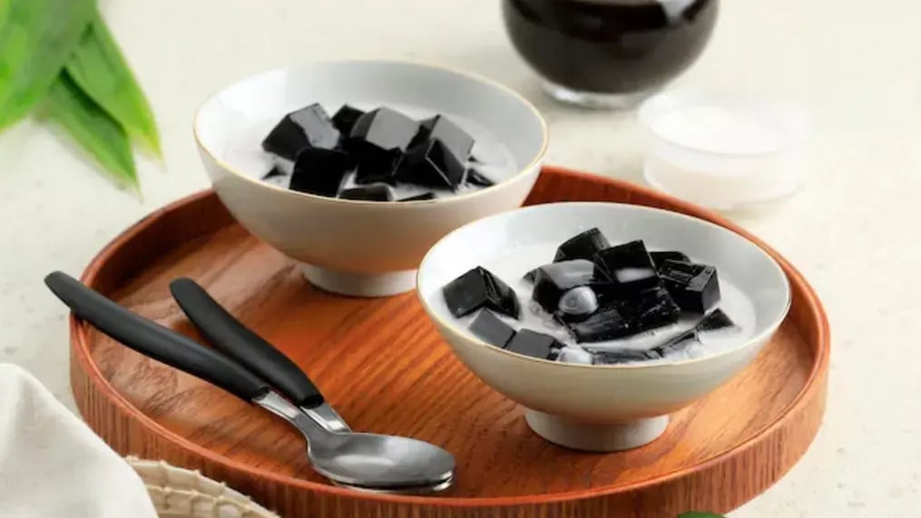 Creamy Coconut China Grass Pudding Dessert