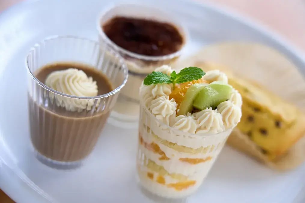 How to Add Edible Colors to Creative Tricolor Mousse Recipes for a Picture-Perfect Celebration