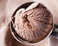 Crunchy vs Roasted Almonds: What Works Best in Ice Cream