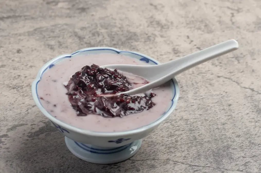 Bora Saul Payas (Black Rice Pudding)