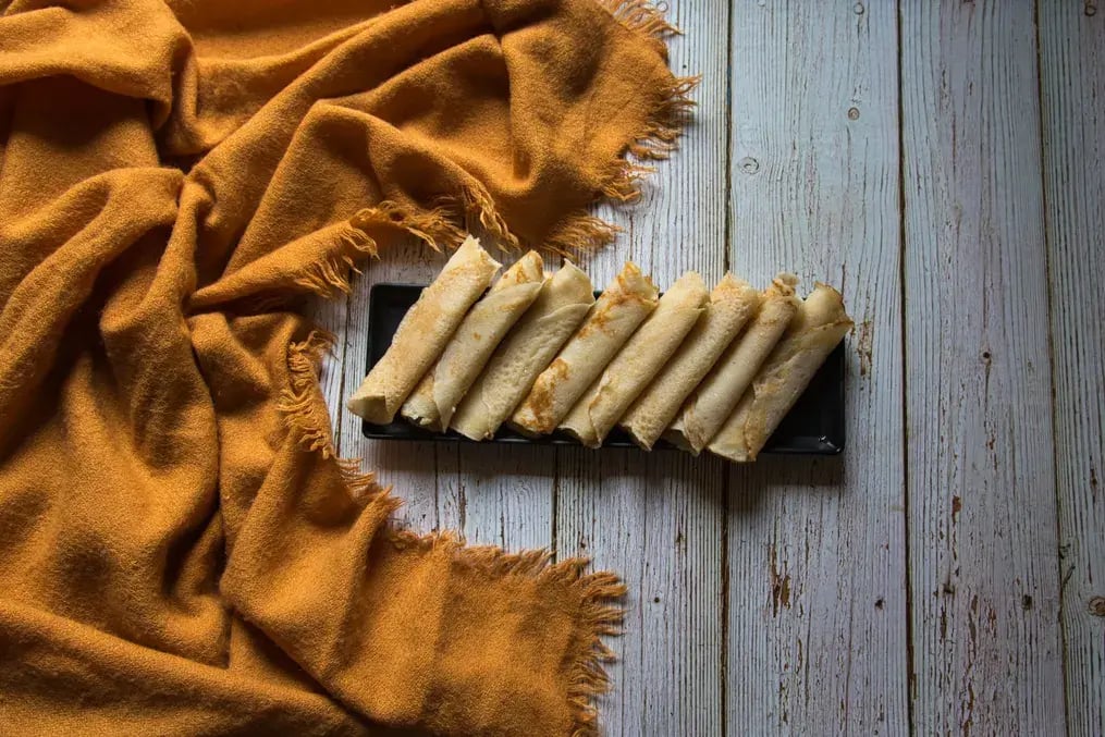Pitha (Rice Cakes with Fillings)