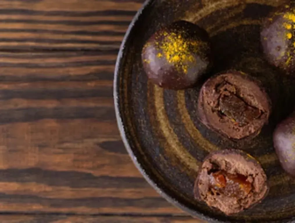 How To Make A Decadent Chocolate Pistachio Tartufo