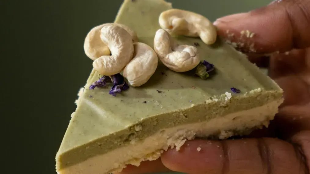 Delightful cashew cakes made easy for home bakers - cashew cake image 2